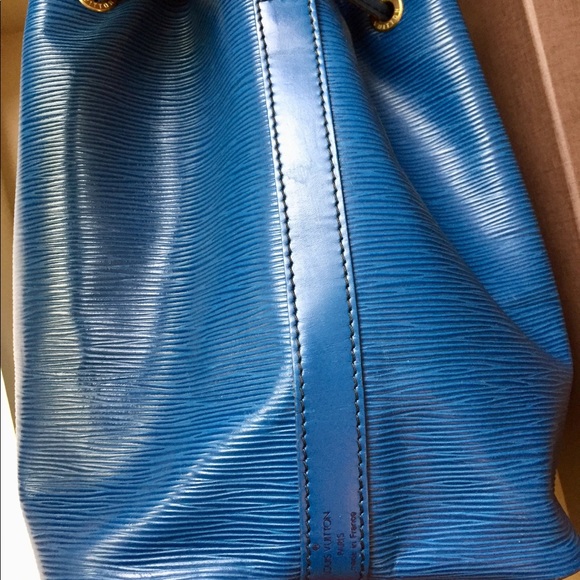 ‼️SOLD‼️LV Toledo Blue Epi Petit Noe Bag - Picture 5 of 16